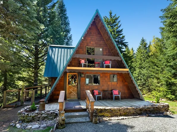 9 Marble Mountain, Cougar, WA 98616