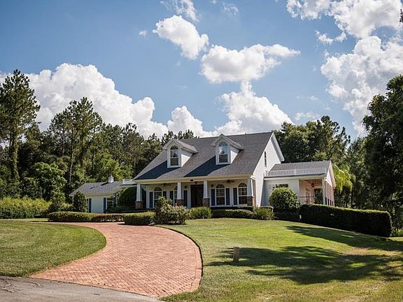 2nd image of 15702 Willow Pines Ln