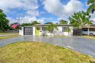 14-web-or-mls-6645RaleighSt-14