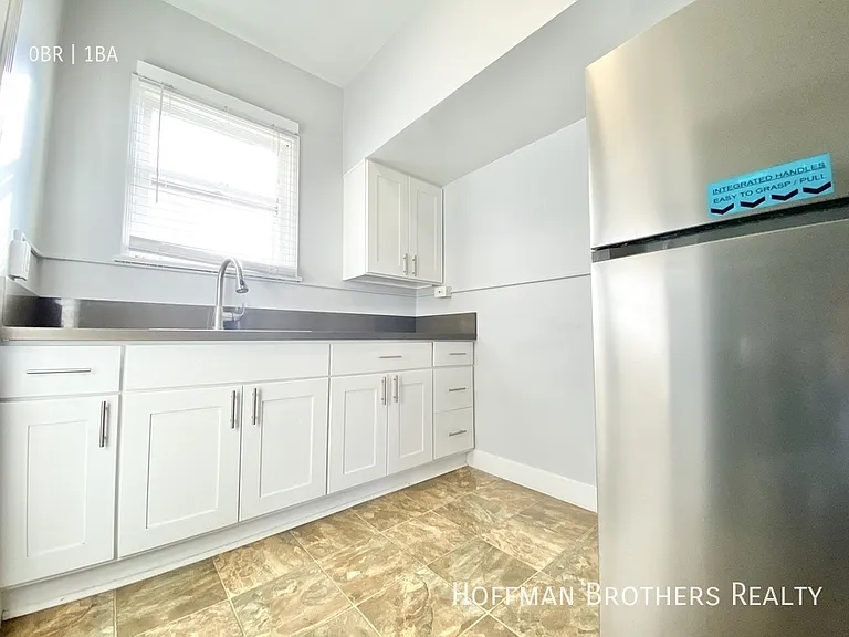 1133 S Westmoreland Ave #1 — Photo 3