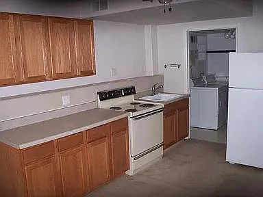 6221 Allison St — Photo 3