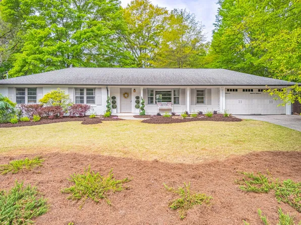 250 Wavetree Dr, Roswell, GA 30075