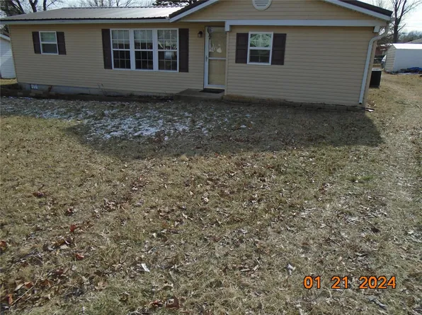 708 Marty Dr, Park Hills, MO 63601