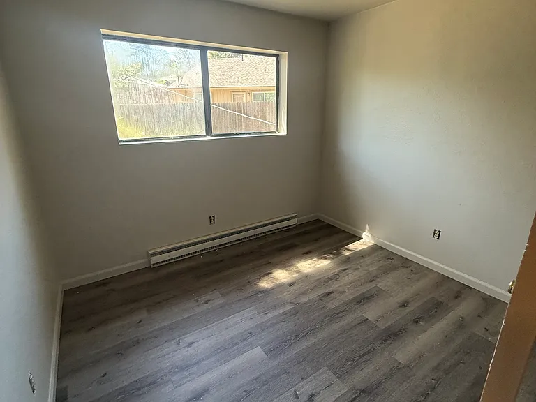 1210 S Lone Tree Rd #C — Photo 12