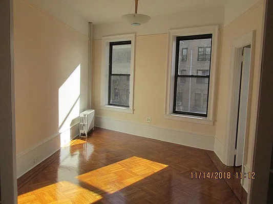 Rented by Windsor Homes Realty Corp | media 5