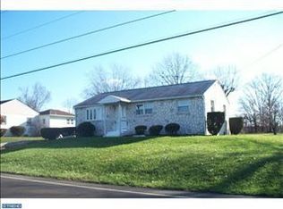 3251 Bergey Rd, Hatfield, PA 19440