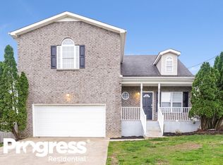 511 Grayson Ct, La Vergne, TN 37086