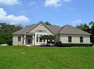 6681 Plumb Rd, Galena, OH 43021