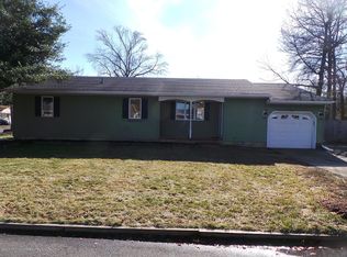 521 Conifer Dr, Forked River, NJ 08731