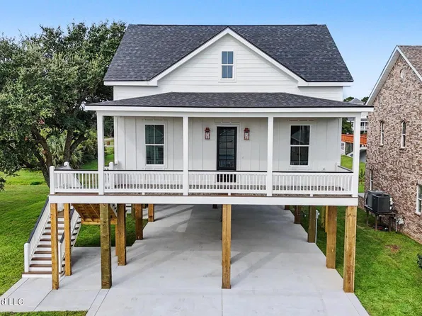 101 Buena Vista Dr, Long Beach, MS 39560