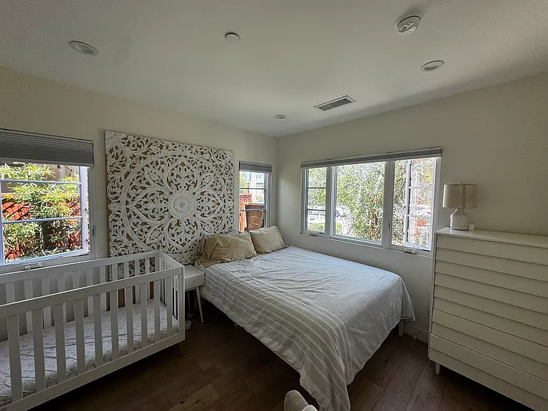 241 Ruth Ave — Photo 37