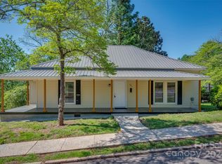 261 W 3rd St, Rutherfordton, NC 28139