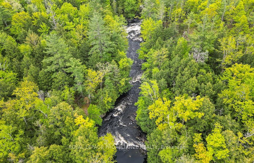 1st image of 8 Clark Line Rd