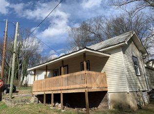 311 N Hill St, Athens, TN 37303