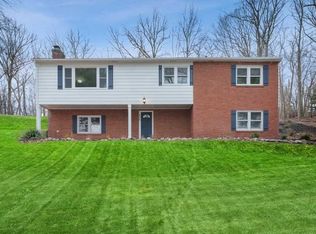 226 Lakeview Rd, Wappingers Falls, NY 12590