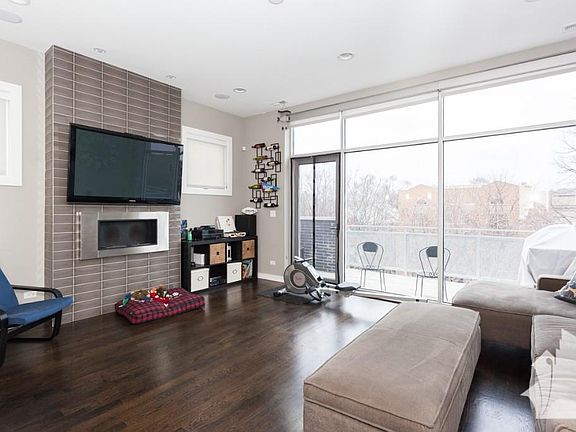 5th image of 1509 N Campbell Ave #South3