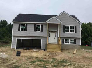 14 Adam Dr, Hudson, NH 03051