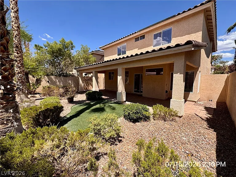 10921 Calcedonian St — Photo 4