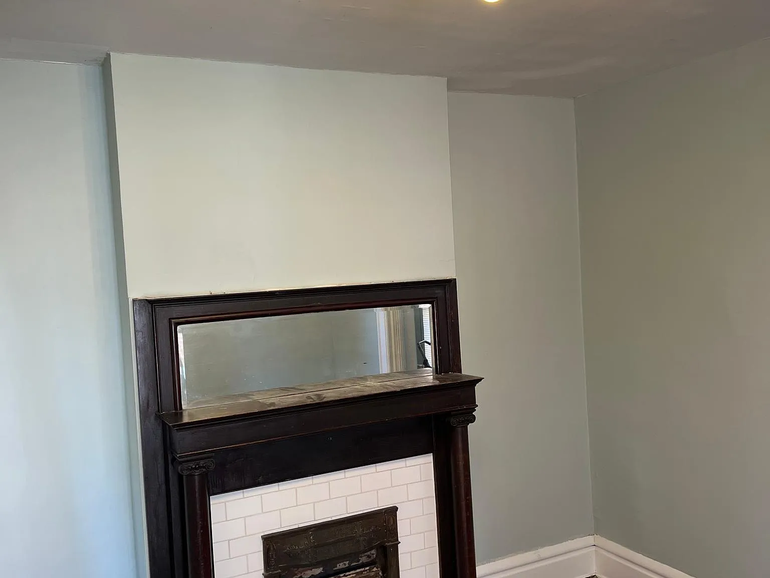 3 bed, 1100 sqft, $1,600 — Photo 2