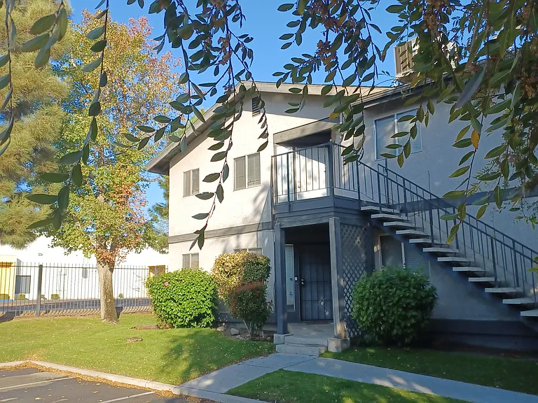 4701 Beechwood St #82 — Photo 2