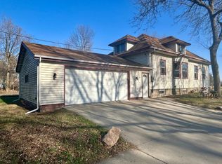 511 W Baker St, Arlington, MN 55307