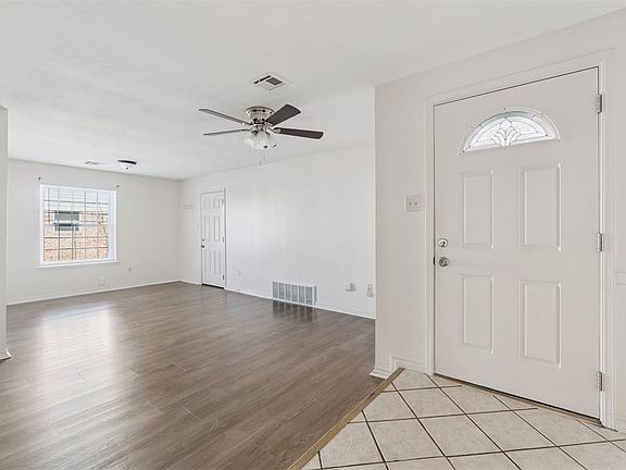 2nd image of 2802 NW 75th St