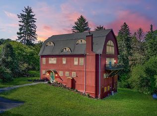 926-928 Blackburn Rd, Sewickley, PA 15143