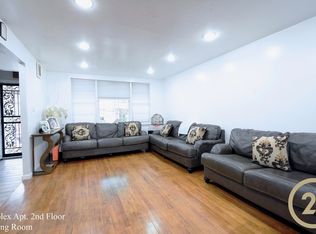 220 Gravesend Neck Rd, Brooklyn, NY 11223