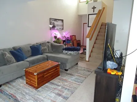 1415 Yorkshire Ln — Photo 6