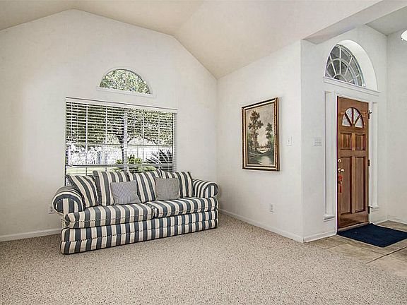 4th image of 3126 River Birch Dr
