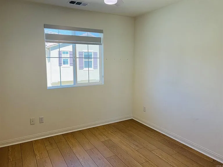530 Longmeadow St — Photo 39