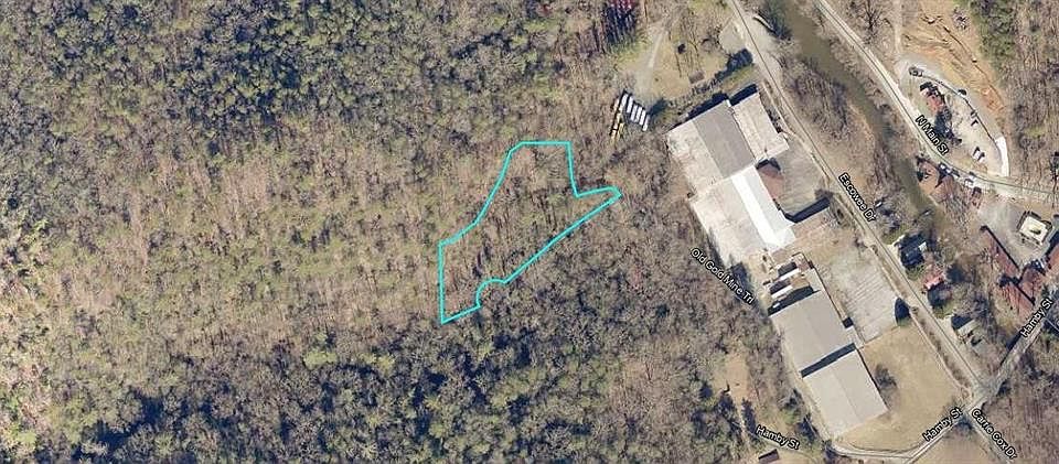 1st image of 170 Old Goldmine Trl