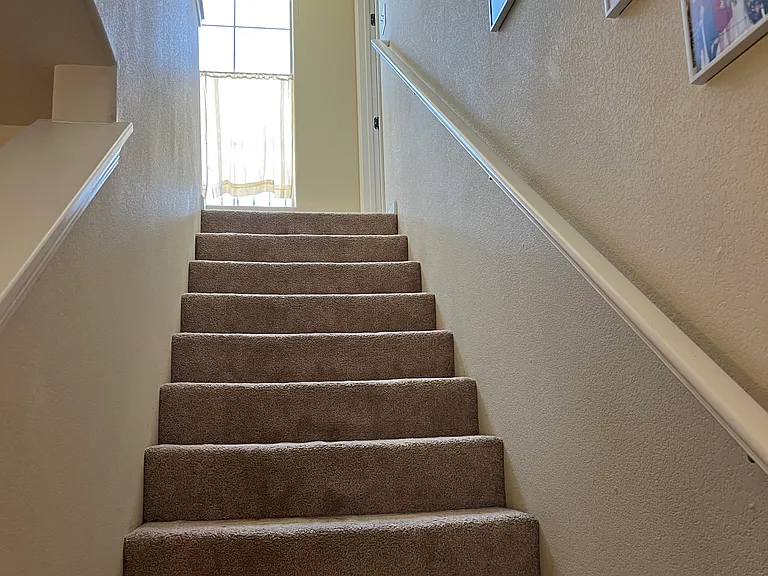 576 River Oaks Dr — Photo 13