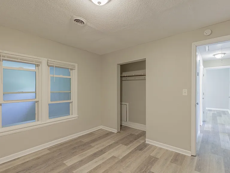 117 Biscayne Blvd — Photo 17