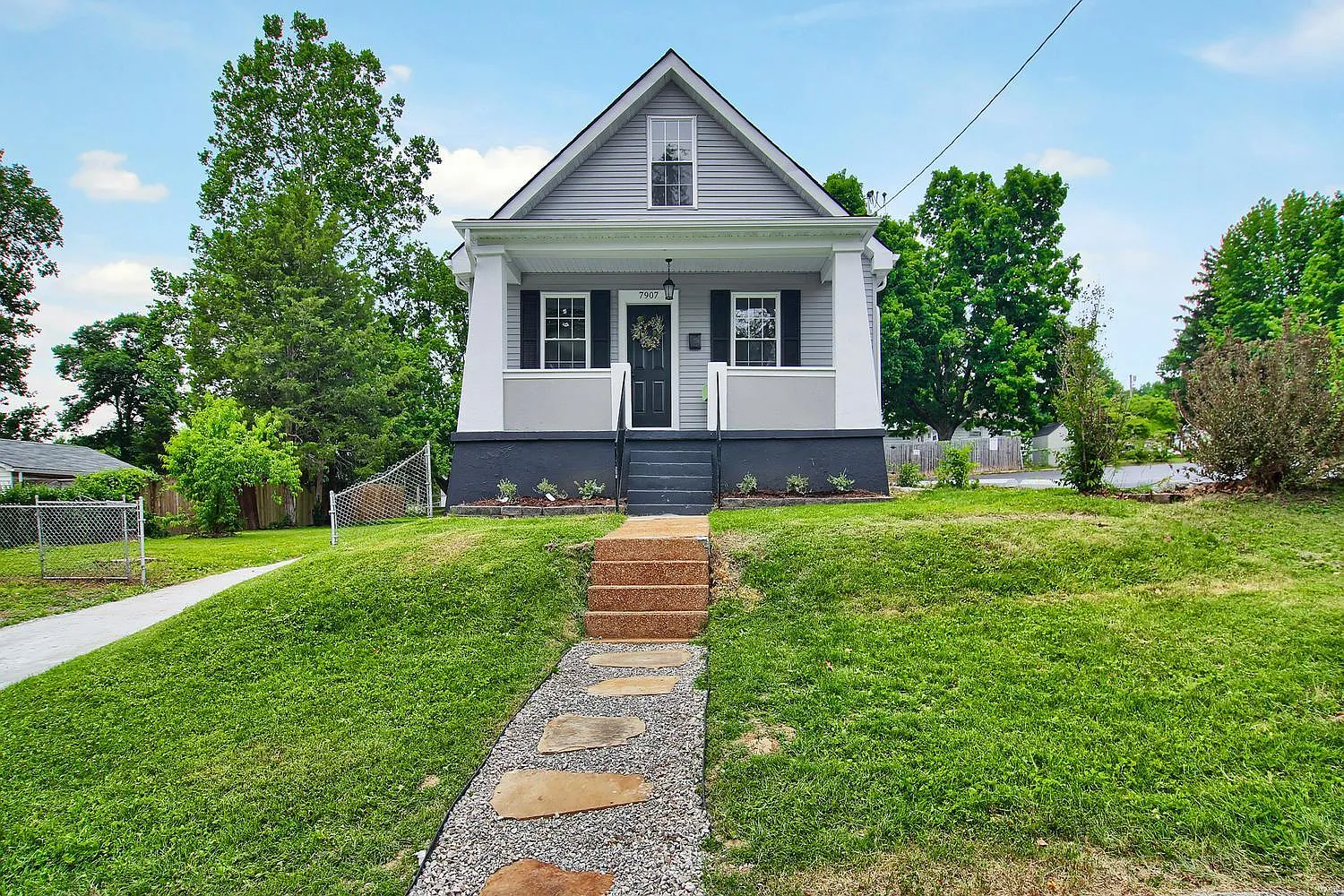 7907 Fleta St photo 1