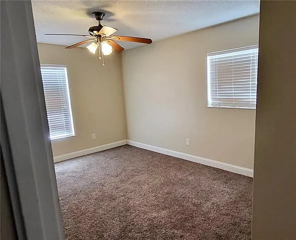 324 River Oaks Dr — Photo 21