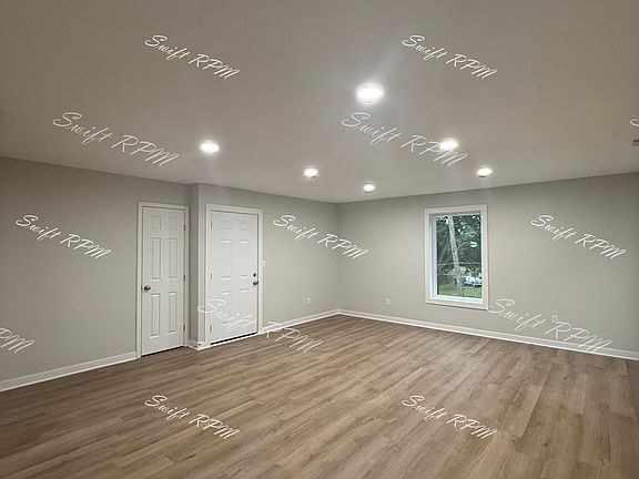 4th image of 1036 Oakland Ave #1