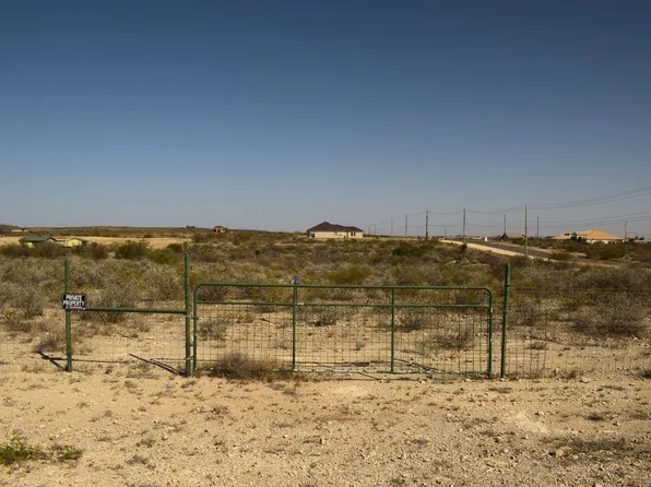 177 Sunny Ln #66, Del Rio, TX 78840