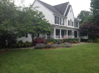 20 Meadow Ridge Rd, Columbia, NJ 07832