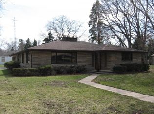 400 Chippewa Rd, Benton Harbor, MI 49022