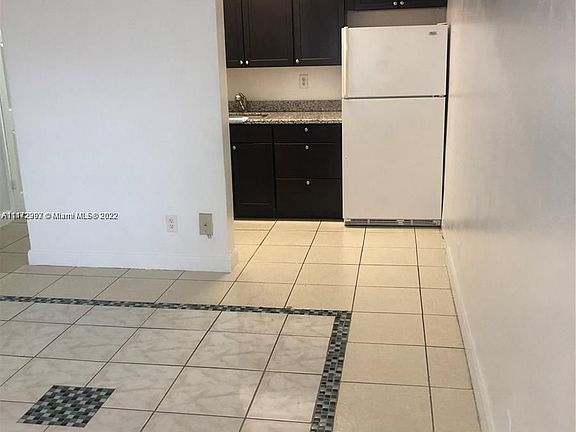 3rd image of 11005 SW 1st St APT 303