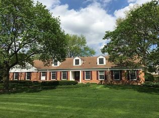 273 Plymouth Dr, Inverness, IL 60067