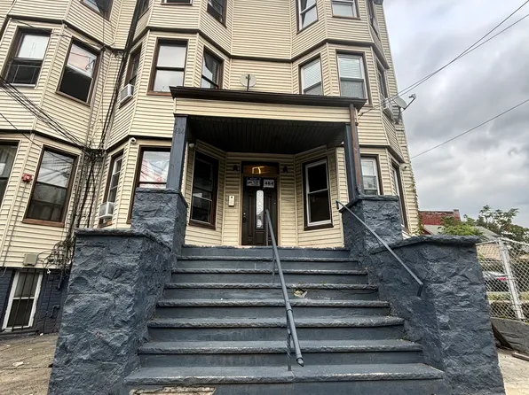 484 Mercer Street image 7 of 7