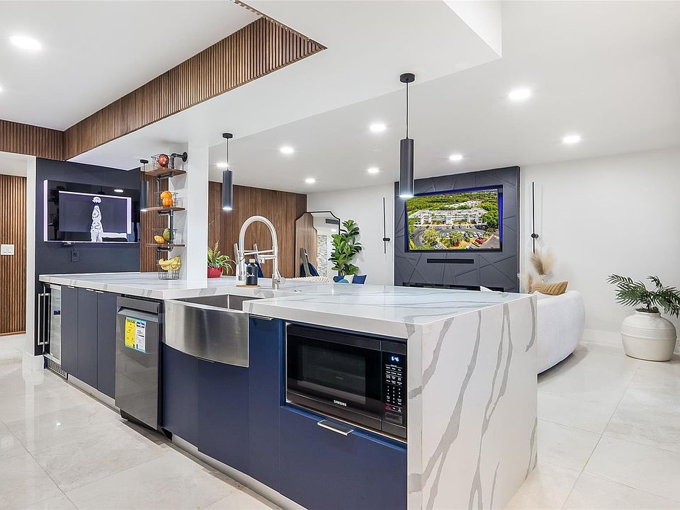 1st image of 1410 Sheridan Street #7i