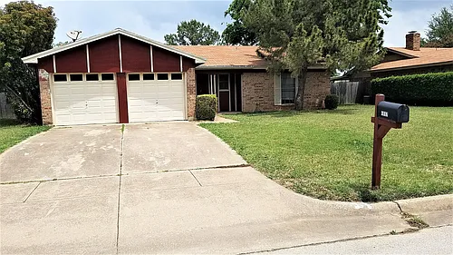 4617 Aspen Way Photo 1