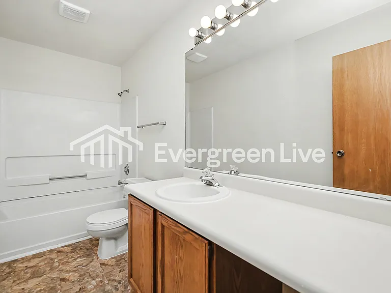 6877 Charlesgate Rd — Photo 14