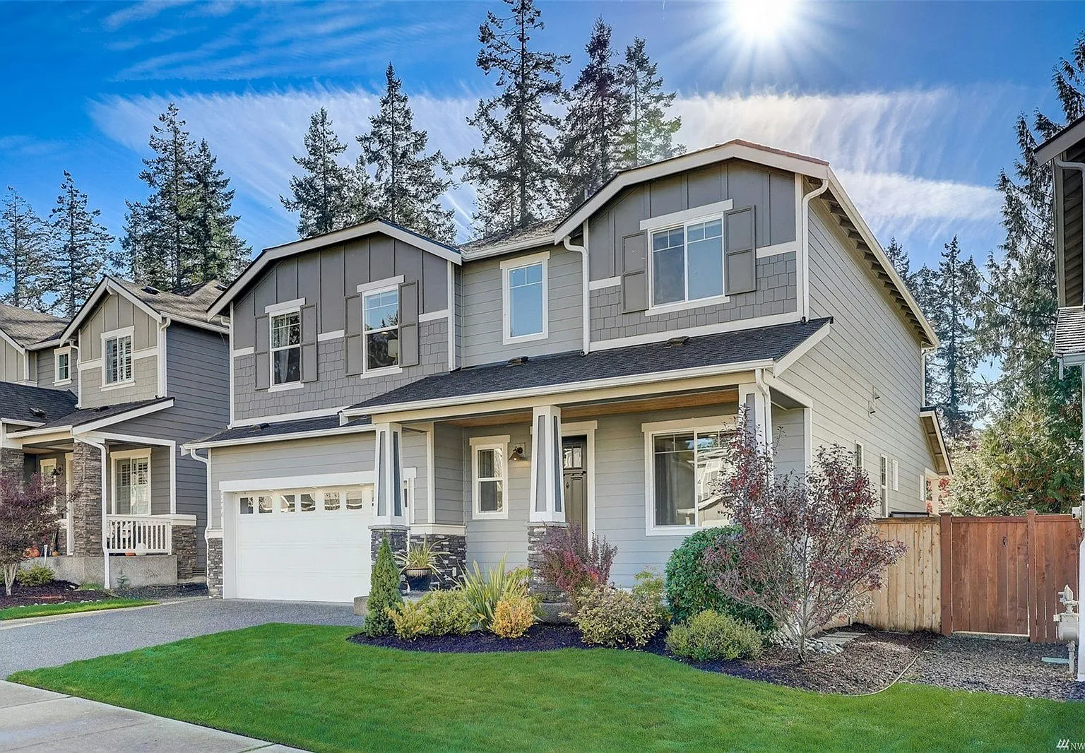 4240 Overlook Court — Photo 1