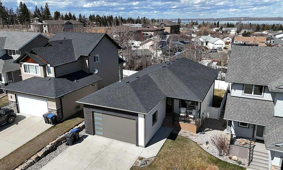 1st image of 23 S Cole Way