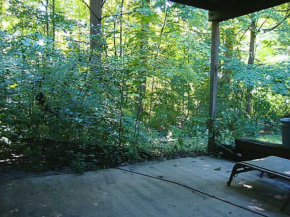 3rd image of 5259 Windridge Dr