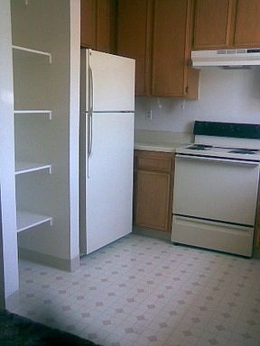 2nd image of 2854 E Valley Pkwy APT 7